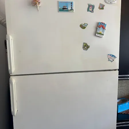 아파트 T2 Traversant, 2 Balcons, 4 Pers, Proche